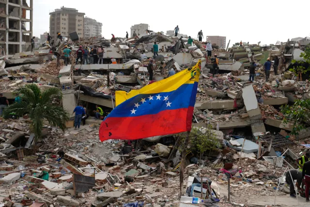 Số người thiệt mạng do động đất ở Venezuela tăng lên gần 3.000 người- Ảnh 1. Số người thiệt mạng do động đất ở Venezuela tăng lên gần 3.000 người- Ảnh 1.