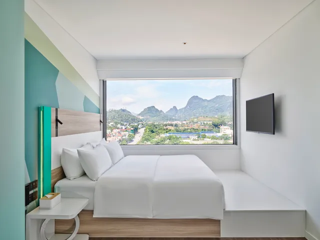 Fourteen destinations offer new ways to explore Vietnam - Ảnh 2.