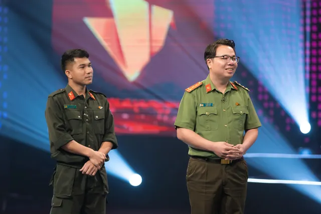 Kind Deeds in July: Unsung Heroes Safeguarding Their Homeland - Ảnh 4.
