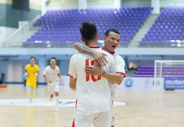 Futsal Việt Nam bị Nga cầm hòa 2-2 ở giải giao hữu quốc tế- Ảnh 1. Futsal Việt Nam bị Nga cầm hòa 2-2 ở giải giao hữu quốc tế- Ảnh 1.