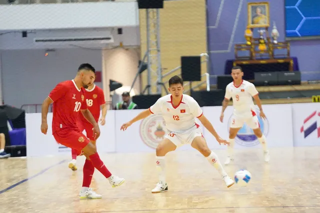 Futsal Việt Nam bị Nga cầm hòa 2-2 ở giải giao hữu quốc tế- Ảnh 2. Futsal Việt Nam bị Nga cầm hòa 2-2 ở giải giao hữu quốc tế- Ảnh 2.