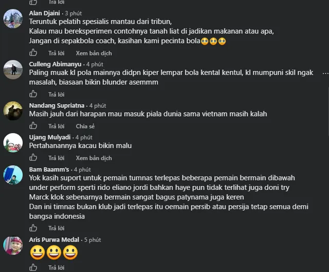 CĐV Indonesia đòi sa thải HLV John Herdman sau thất bại 0-3 trước ĐT Việt Nam- Ảnh 3. CĐV Indonesia đòi sa thải HLV John Herdman sau thất bại 0-3 trước ĐT Việt Nam- Ảnh 3.