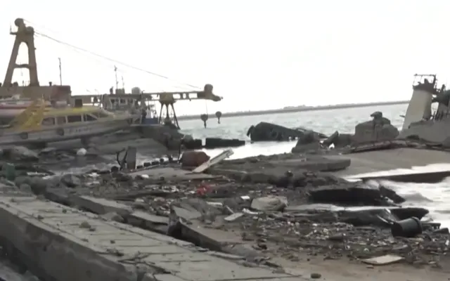 Houthi tấn công tàu chở dầu của Saudi Arabia trên Biển Đỏ- Ảnh 1. Houthi tấn công tàu chở dầu của Saudi Arabia trên Biển Đỏ- Ảnh 1.