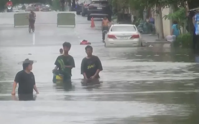 Mưa lớn gây thiệt hại tại Philippines, ít nhất 9 người thiệt mạng- Ảnh 1. Mưa lớn gây thiệt hại tại Philippines, ít nhất 9 người thiệt mạng- Ảnh 1.