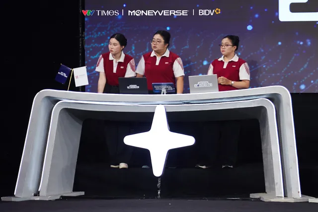 Nữ sinh Đại học Quốc tế Hồng Bàng giành chiến thắng tại Tứ kết 1 Vũ trụ Đồng tiền 2026 - Ảnh 3.