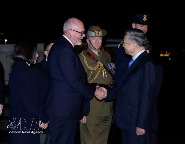 Party General Secretary, State President To Lam begins state visit to Australia - Ảnh 1.