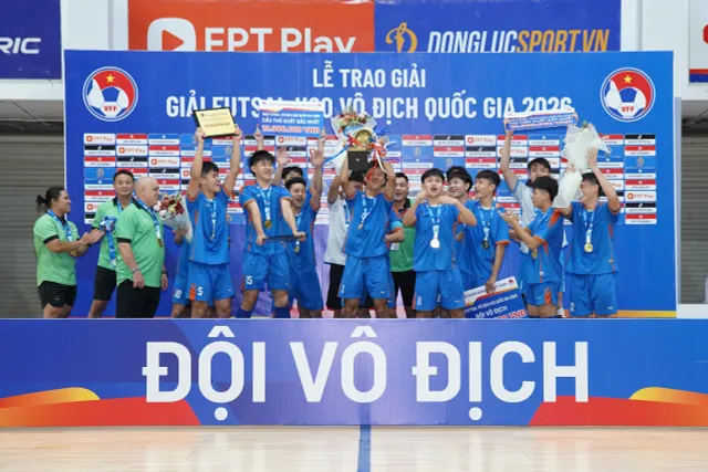 Thái Sơn Nam thắng đậm Sahako, lên ngôi vô địch futsal U20 VĐQG 2026- Ảnh 2. Thái Sơn Nam thắng đậm Sahako, lên ngôi vô địch futsal U20 VĐQG 2026- Ảnh 2.