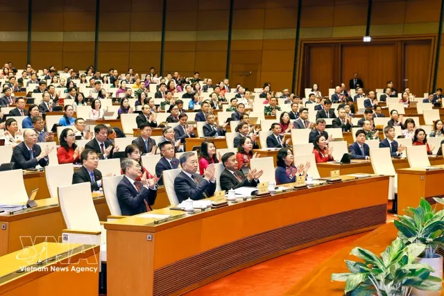 Institutional framework must not hinder Vietnams rapid, sustainable development: Top legislator - Ảnh 1.