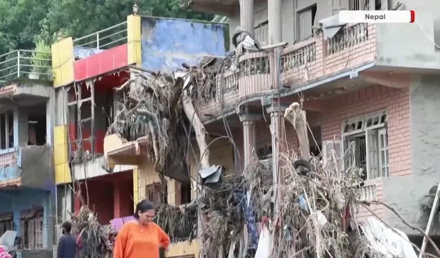 Xây dựng lại cuộc sống sau thảm họa tại Nepal- Ảnh 1. Xây dựng lại cuộc sống sau thảm họa tại Nepal- Ảnh 1.