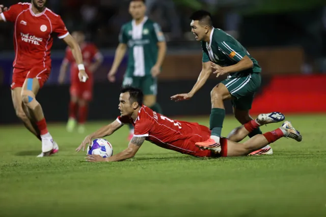 Công Phượng trở lại sau 1.400 ngày vắng bóng ở V.League- Ảnh 9. Công Phượng trở lại sau 1.400 ngày vắng bóng ở V.League- Ảnh 9.