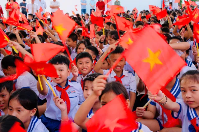 Hơn 26 triệu học sinh, sinh viên cả nước rộn ràng khai giảng năm học mới 2026-2027 - Ảnh 4.