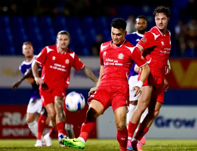 HLV Harry Kewell chỉ ra khác biệt khiến Hà Nội FC thất bại trước Công an TP Hồ Chí Minh- Ảnh 3. HLV Harry Kewell chỉ ra khác biệt khiến Hà Nội FC thất bại trước Công an TP Hồ Chí Minh- Ảnh 3.