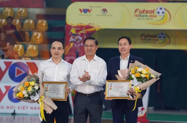 Sahako cầm hòa ĐKVĐ Thái Sơn Bắc ở trận ra quân Futsal Cup Quốc gia- Ảnh 2. Sahako cầm hòa ĐKVĐ Thái Sơn Bắc ở trận ra quân Futsal Cup Quốc gia- Ảnh 2.