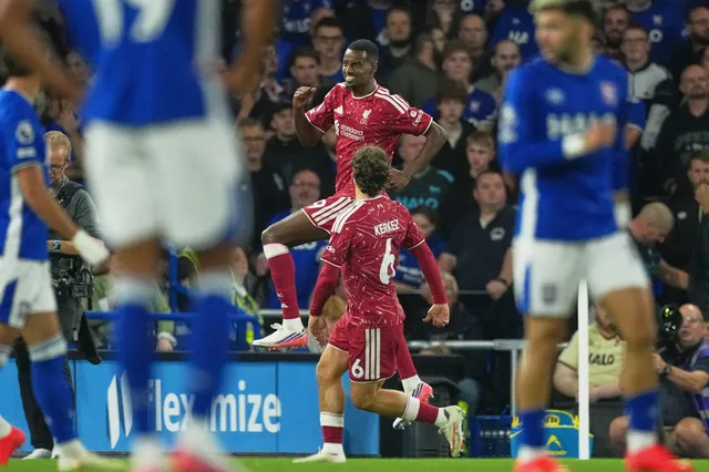 Isak lập cú đúp, Liverpool giành chiến thắng đầu tiên tại Premier League- Ảnh 2. Isak lập cú đúp, Liverpool giành chiến thắng đầu tiên tại Premier League- Ảnh 2.