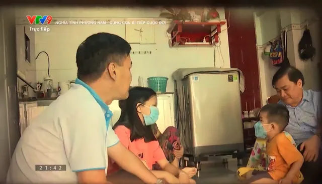 Đêm nhạc 'Nghĩa tình phương Nam - Cùng con đi tiếp cuộc đời' đóng góp 18,6 tỷ đồng - Ảnh 18.