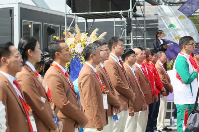 Quốc kỳ Việt Nam tung bay tại ASIAD 20- Ảnh 1. Quốc kỳ Việt Nam tung bay tại ASIAD 20- Ảnh 1.
