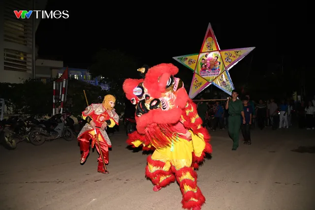 Trung thu ấm áp nơi phên giậu Lai Châu - Ảnh 9.