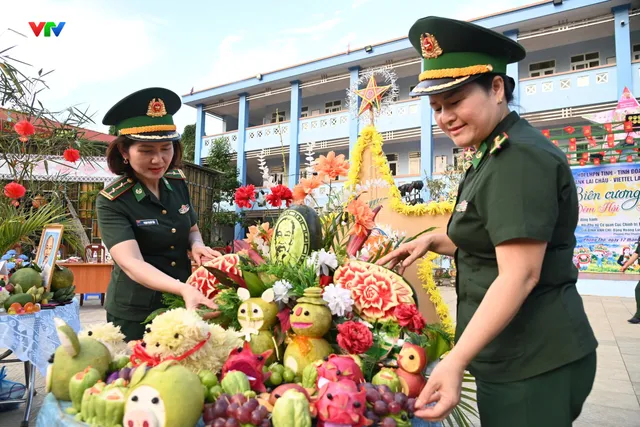 Trung thu ấm áp nơi phên giậu Lai Châu - Ảnh 2.