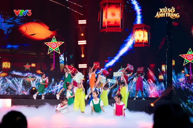 Dàn nghệ sĩ nhiều thế hệ khuấy đảo Xứ sở Ánh Trăng (20h, VTV3)- Ảnh 1. Dàn nghệ sĩ nhiều thế hệ khuấy đảo Xứ sở Ánh Trăng (20h, VTV3)- Ảnh 1.