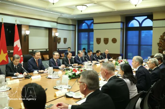 Vietnam, Canada issue joint statement on Strategic Partnership - Ảnh 1.