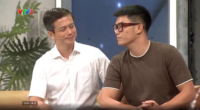 Con trai NSƯT Bá Anh trải lòng về biến cố gia đình tan vỡ: "Cuộc sống bắt con phải trưởng thành" - Ảnh 3.