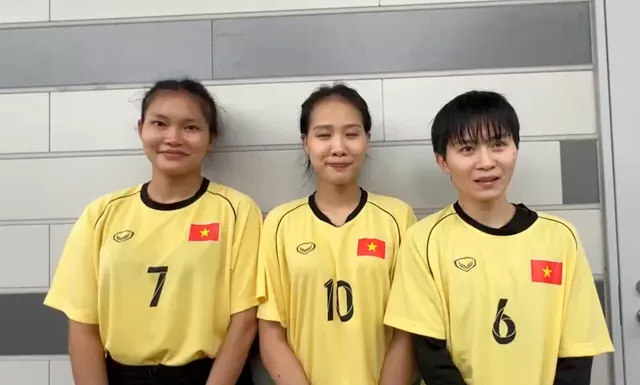 Tears of joy as Vietnam’s sepak takraw team wins ASIAD gold - Ảnh 1.