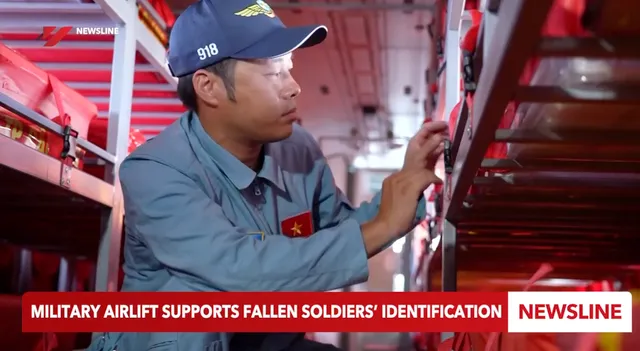 Military airlift supports fallen soldiers identification - Ảnh 2.
