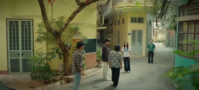 Mùa hè năm ấy - Tập 26: Bà Ngọc quỳ gối xin lỗi gia đình Khánh- Ảnh 3. Mùa hè năm ấy - Tập 26: Bà Ngọc quỳ gối xin lỗi gia đình Khánh- Ảnh 3.
