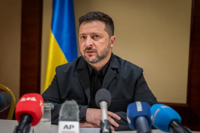 Ukraine nối lại không kích nhà máy lọc dầu của Nga- Ảnh 1. Ukraine nối lại không kích nhà máy lọc dầu của Nga- Ảnh 1.