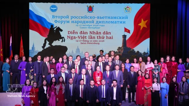 Second Russia-Vietnam people-to-people diplomacy forum opens in Saint Petersburg - Ảnh 1.