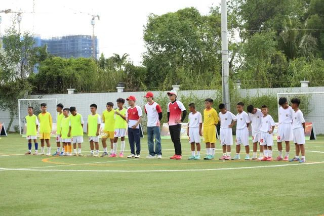 Top 16 “Cầu thủ nhí 2026” nhận điểm sinh tồn, 6 cầu thủ có điểm thấp nhất phải dừng bước - Ảnh 1.