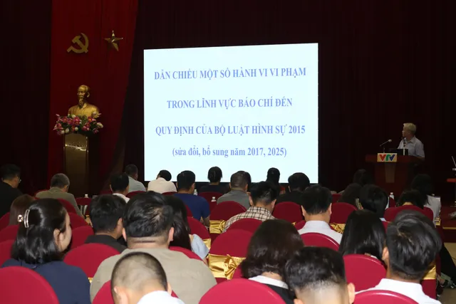 Nh&agrave; b&aacute;o n&acirc;ng cao kỹ năng t&aacute;c nghiệp an to&agrave;n về ph&aacute;p l&yacute; - Ảnh 3.