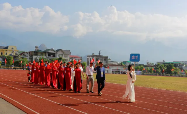 Lai Châu rộn ràng ngày hội thể thao các dân tộc - Ảnh 16.