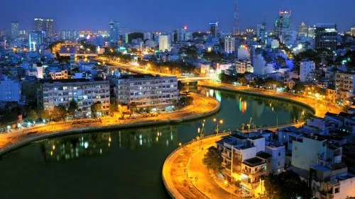 Delegations can see many positive changes and discover with their own eyes the development of the city and country