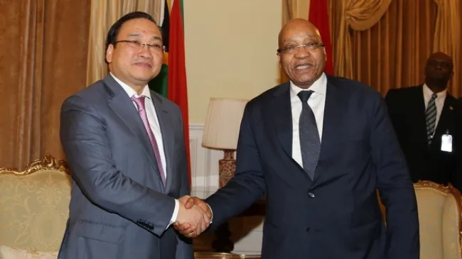 Vietnamese Deputy Prime Minister Hoang Trung Hai and South African Vice President Cyril Ramaphosa (Photo: VGP)