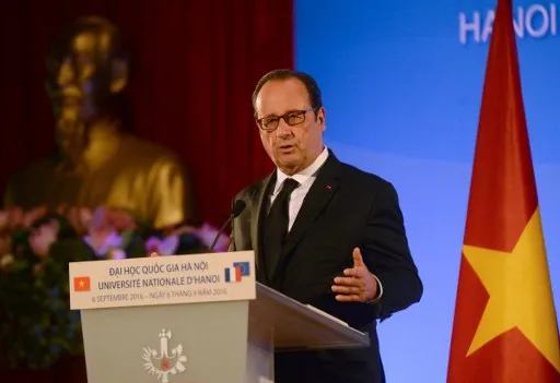 French President Francois Hollande in Vietnam National University, Hanoi