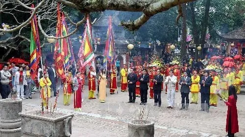 Con Son-Kiep Bac Spring Festival 2017 takes place from February 12-19. (Photo: VNA)