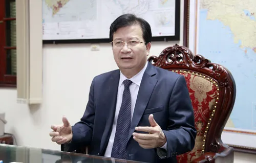 Deputy Prime Minister Trinh Dinh Dung