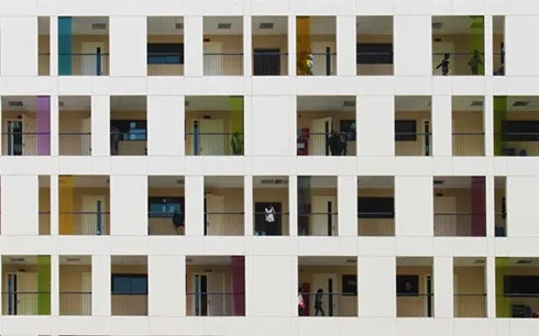 A photo entitled Colours of New Era by Vuong Thuy Giang, which won first prize at the first Young Photography Festival held in 2015