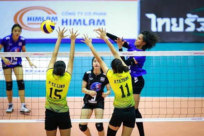 Vietnam lost 1-3 to Thailand in the first match after the opening ceremony of the Asian Women’s U19 Volleyball Championship on June 10 (Photo: VNA)