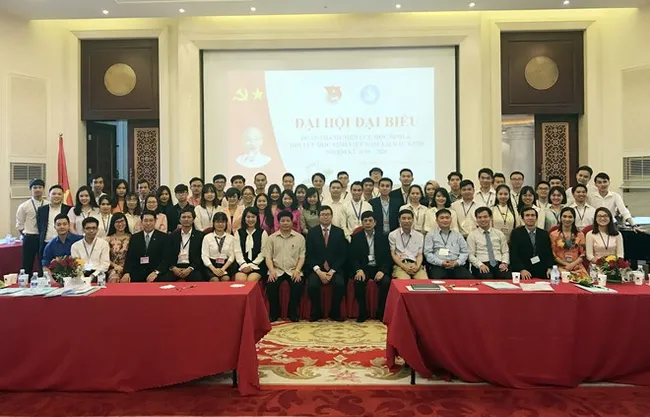 Participants in the congress in Beijing on June 10 pose for a photo (Photo: VNA)