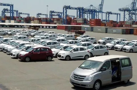 Auto imports increased in August after importers met requirements of Government Decree 116. (Photo: thopibaotaichinh)