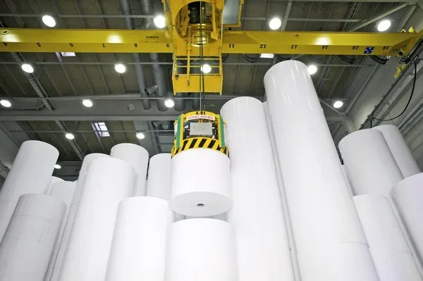 Vietnamese paper products are mainly imported from China, accounting for 42 percent of total turnover, reaching 285 million USD in 2017 and increasing 19.95 percent against 2016. (Source: vietnamexport.com)