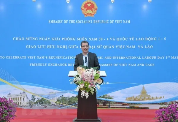 Vietnamese Ambassador to China Dang Minh Khoi  speaks at the event (Photo: VNA)