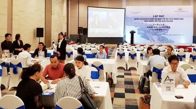 The meeting to promote Hanoi tourism to the Japanese market (Image: Kinh te do thi)