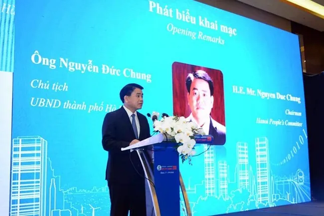 Chairman of the Hanoi People’s Committee Nguyen Duc Chung speaks at the ASOCIO Smart City Summit 2018 (Source: VNA)