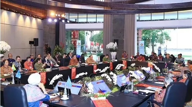 Overview of the ASEAN Leaders’ Gathering in Bali, Indonesia, on October 11 (Photo: VNA)
