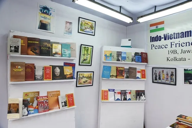 A corner of the Vietnamese booth at the ongoing 42nd International Kolkata Book Fair in West Bengal State, India. (Photo: VNA)