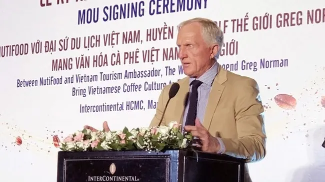 Golf legend Greg Norman - Tourism Ambassador of Vietnam for 2018-2021 - speaks at the MoU signing ceremony in HCM City on March 20. (Photo: VNA)