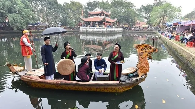 Quan ho (Love Duet) singing is one of world's intangible cultural heritage.